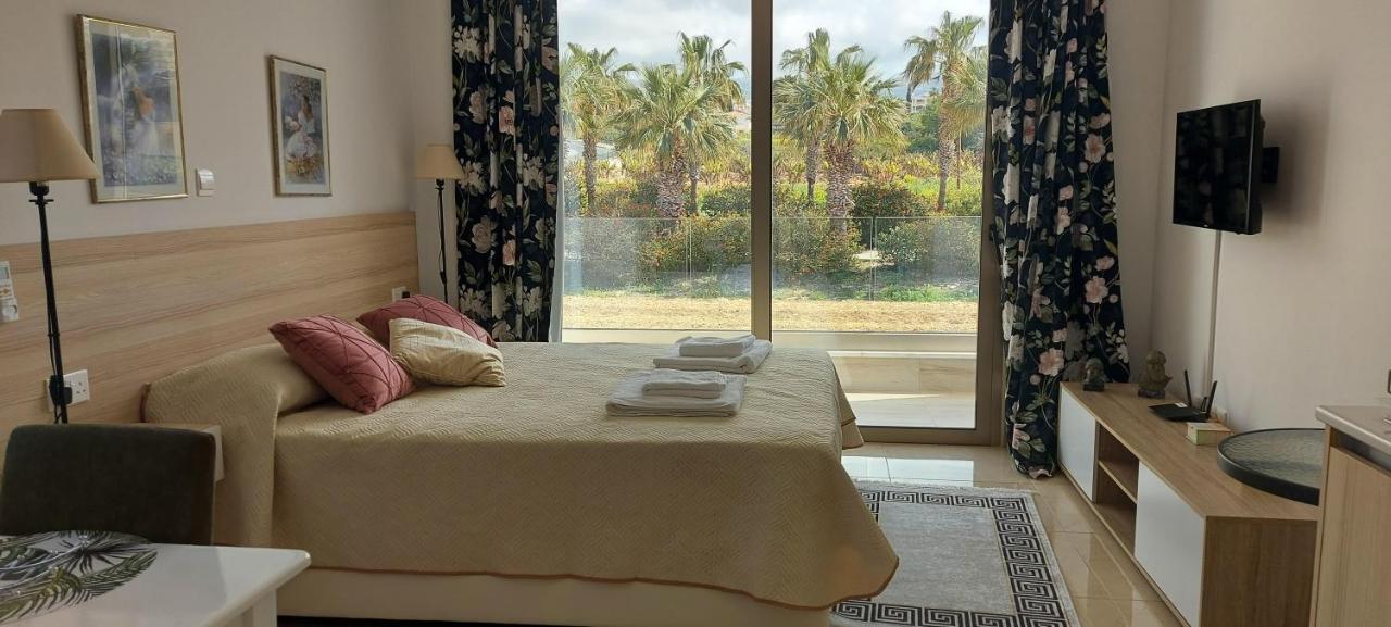 Harmony Seaview Apartments Paphos Esterno foto