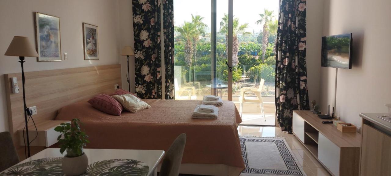 Harmony Seaview Apartments Paphos Esterno foto