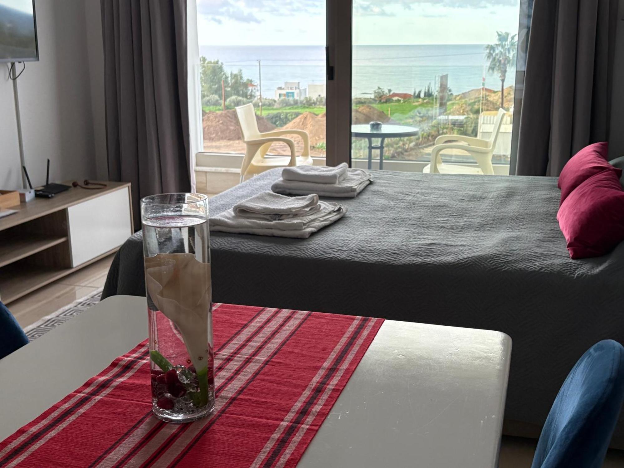 Harmony Seaview Apartments Paphos Esterno foto